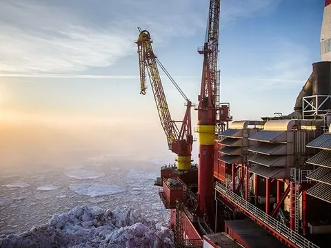 Quốc gia chủ chốt BRICS rót 1 tỷ USD vào nước có trữ lượng dầu lớn nhất thế giới, khai thác 60.000 thùng/ngày trong 20 năm, cạnh tranh trực tiếp với 'ông lớn' dầu mỏ Mỹ