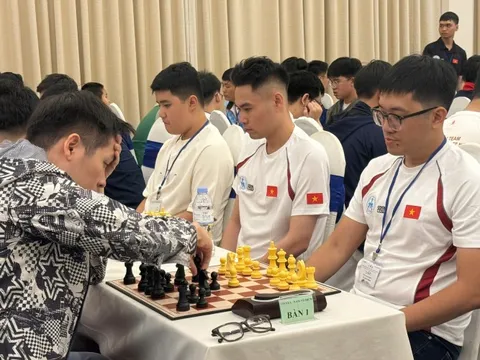 Nóng bỏng các cuộc tranh tài Giải Vô địch cờ vua xuất sắc quốc gia 2025