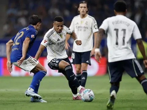 Mbappe bùng nổ, Real Madrid áp sát Barcelona ở ngôi đầu La Liga