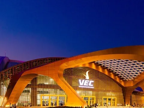 Bộ Xây dựng yêu cầu Vingroup, VEFAC khẩn trương triển khai thực hiện những việc sau tại công trình top 10 thế giới