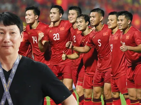 King's Cup của Thái Lan được FIFA công nhận, vì sao Việt Nam chỉ giao hữu với… CLB V.League?