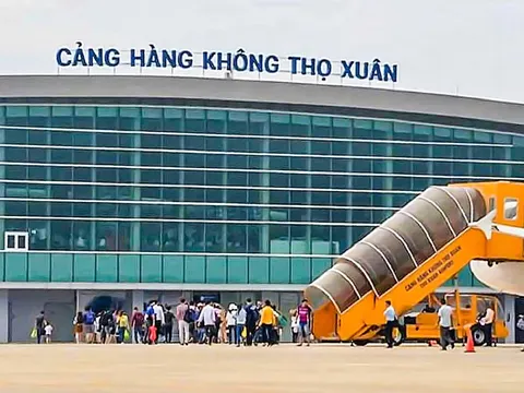 Tạm dừng khai thác sân bay Thọ Xuân, Đồng Hới để tránh bão số 5