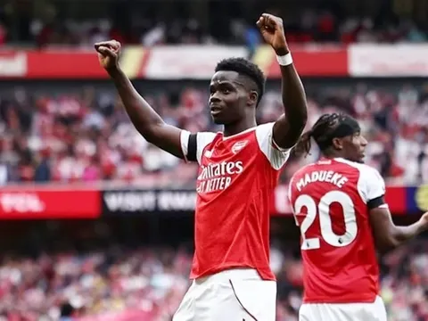 Bukayo Saka bỏ lỡ trận đấu với Liverpool và vòng loại World Cup
