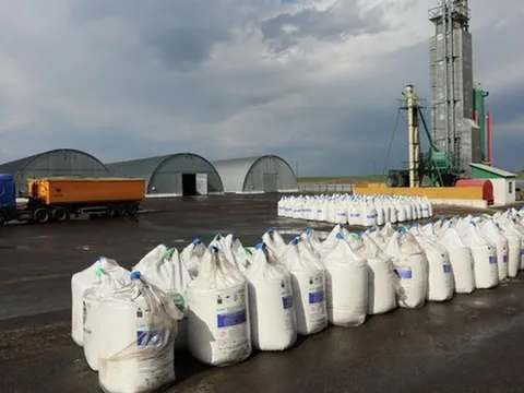 Hàng trăm nghìn tấn hàng quan trọng được Lào đưa sang Việt Nam: thuế nhập khẩu 5%, nước ta tiêu thụ hơn 10 triệu tấn/năm