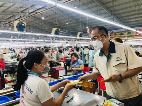Chỉ ít ngày nữa, người lao động có thể nhận 490% lương nếu đi làm