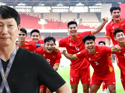 HLV Kim Sang-sik đích thân lên tiếng, kêu gọi một điều từ NHM Việt Nam
