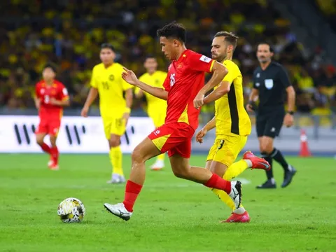 Tuyển Việt Nam gặp mối lo từ Malaysia, HLV Kim Sang-sik có thêm bài toán nan giải
