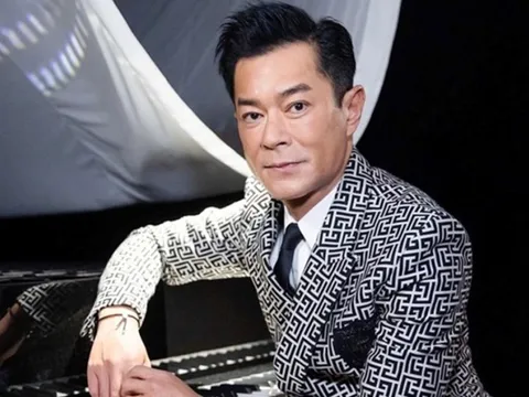 Quý ông được săn đón bậc nhất showbiz, giàu có và quyền lực nhưng vẫn độc thân ở tuổi 55