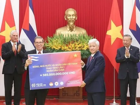 Việt Nam tặng Cuba “món quà” gần 400 tỷ đồng: Chủ tịch Cuba bày tỏ xúc động!