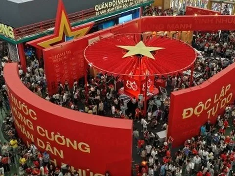 VEC 'gây sốt' với tiêu chuẩn vận hành chuyên nghiệp sau 3 ngày mở cửa