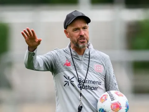 Erik ten Hag bị sa thải, một tuần buồn của các cựu HLV Man United