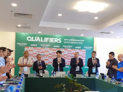 Liên đoàn Bóng đá thế giới và châu Á chúc mừng Quốc khánh Việt Nam