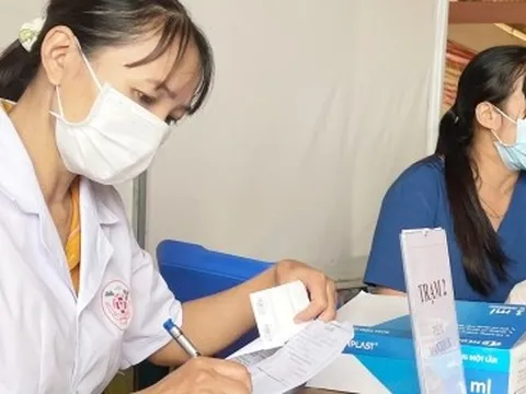 Bộ Y tế đề nghị các địa phương luân chuyển bác sĩ về tuyến xã làm việc