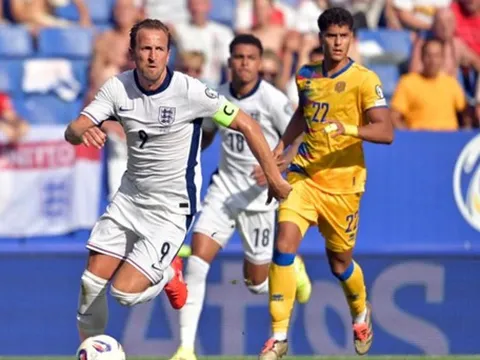 HLV Tuchel muốn làm mới tuyển Anh