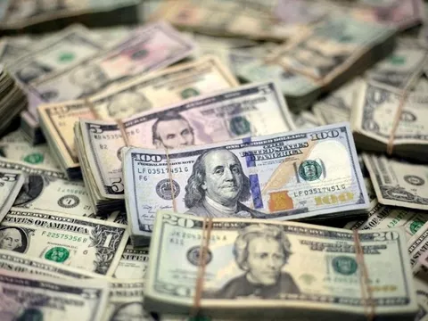Dự trữ quốc gia đạt cao nhất mọi thời đại nhưng nước ASEAN này lại đang lo lắng