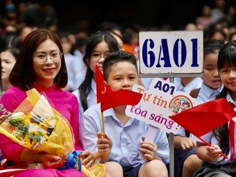 Lương giáo viên dự kiến tăng từ 2-7 triệu đồng/tháng