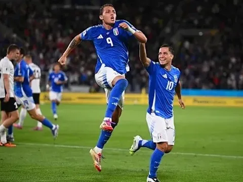 Các ông lớn hưởng niềm vui tại vòng loại World Cup khu vực châu Âu