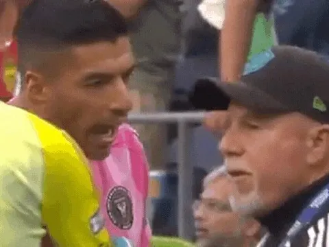 Suarez bị treo giò 6 trận vì nhổ nước bọt vào đối thủ ở chung kết Leagues Cup