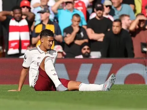 Arsenal chịu đòn giáng mạnh về lực lượng