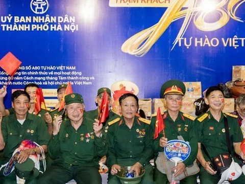 Dấu ấn Long Châu tại A80: Lan tỏa yêu thương, sẻ chia, gắn kết dân tộc