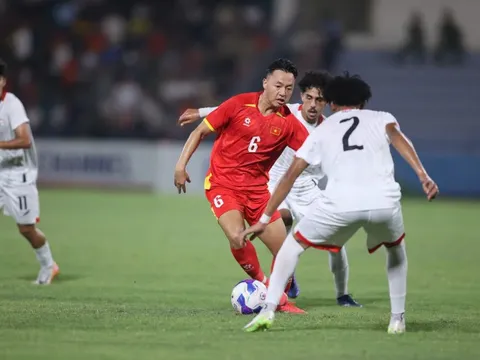 Diễn biến U23 Việt Nam vs U23 Yemen: HLV Kim Sang-sik bất ngờ thay 3 người ngay trong hiệp một