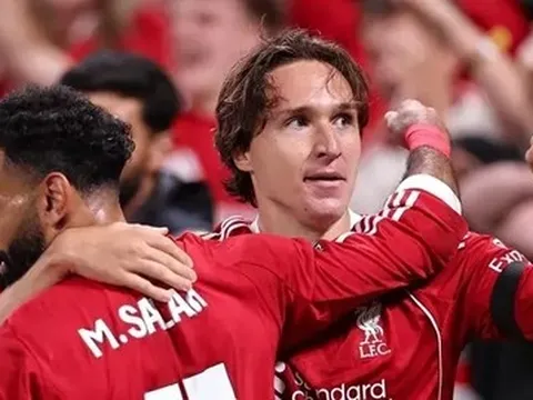 Liverpool kiên quyết giữ chân Chiesa giữa tin đồn chuyển nhượng từ Besiktas