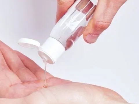 Thu hồi trên toàn quốc 1 sản phẩm dung dịch vệ sinh phụ nữ: Dừng lưu hành, tiêu hủy ngay!