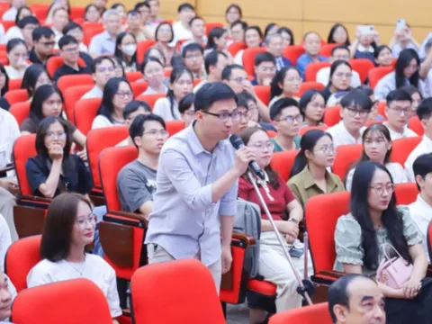 Hé lộ chuyên ngành bác sĩ nội trú "siêu hot": Hết chỉ tiêu ngay từ thí sinh thứ 33