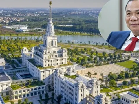 ĐH của tỷ phú Phạm Nhật Vượng vừa có hiệu trưởng mới, là GS tinh hoa tạo nên “kỳ tích” ở Singapore