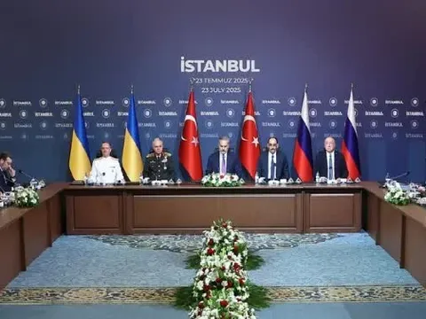 Điện Kremlin: Các cuộc đàm phán hòa bình với Ukraine bị đình trệ