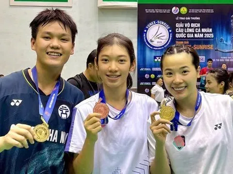 Tay vợt 18 tuổi giành HCB Giải Cầu lông Malaysia International Series 2025