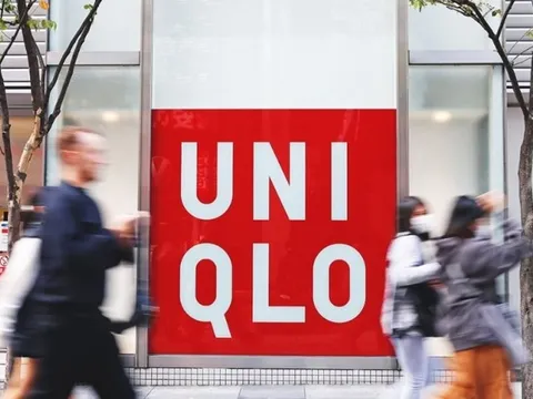 Lần đầu tiên trong lịch sử may mặc Nhật Bản: Uniqlo vượt mốc doanh thu 1.000 tỷ yên, thuật toán thu thập 30 triệu thông tin phát huy hiệu quả