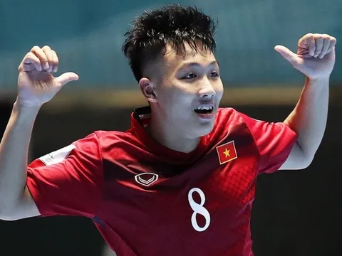 Tuyển Việt Nam gạch tên người hùng World Cup, chốt quân số đấu Trung Quốc ở giải châu Á