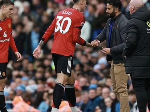 Chi phí bồi thường quá lớn, Man United khó sa thải Ruben Amorim