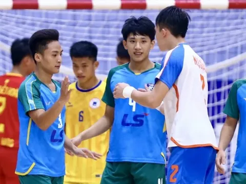 U20 Thái Sơn Nam TPHCM vào chung kết dù vắng HLV trưởng