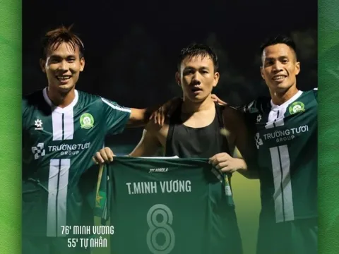 Con cưng một thời của bầu Đức tỏa sáng, vẫn phải ôm đầu tiếc nuối ở phút cuối