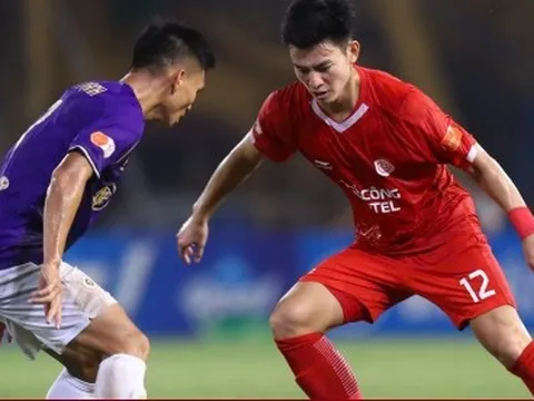 Thay cả giám đốc lẫn huấn luyện viên, Hà Nội FC vẫn chưa thắng