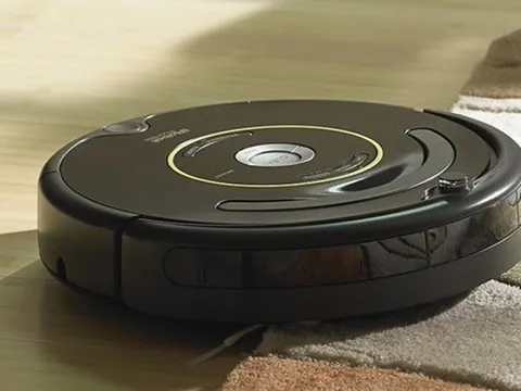 Người Mỹ phát minh ra robot hút bụi - vì sao giờ đây Trung Quốc 'đè bẹp' hết mọi đối thủ?