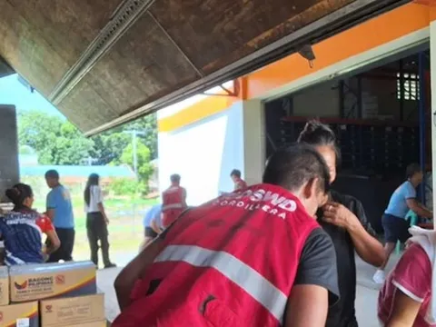 Philippines thông báo siêu bão Ragasa tiếp tục mạnh lên