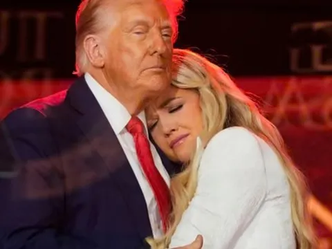 Tổng thống Donald Trump ca ngợi đồng minh quá cố Charlie Kirk