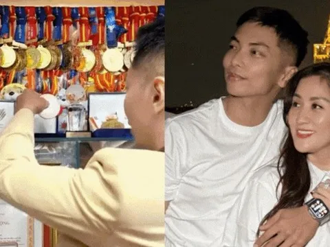 Phan Hiển khoe kho "vàng" vô giá cùng Khánh Thi nhưng xem đến cuối ai cũng bật cười vì một hành động