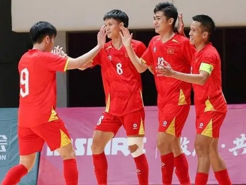 Tuyển Việt Nam đại thắng đối thủ Tây Á, xuất sắc đoạt ngôi đầu bảng giải châu lục