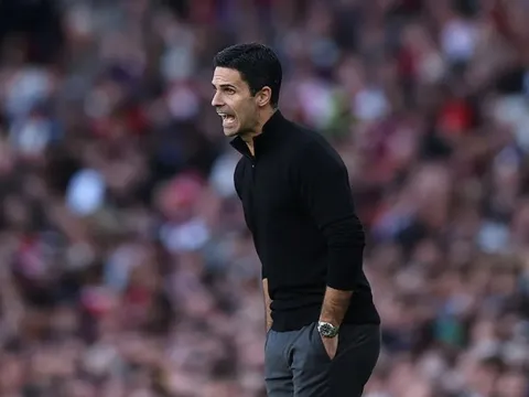 Người hâm mộ Arsenal lo lắng trước tiết lộ gây sốc của HLV Arteta