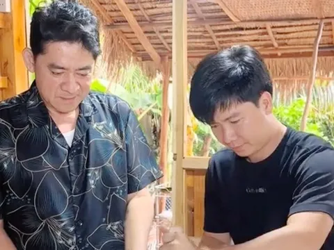 Diễn viên Huỳnh Anh Tuấn trở lại căn bếp sau thời gian chiến đấu với bệnh tật