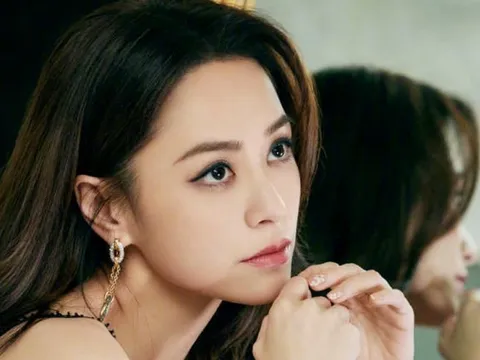 "Ngọc nữ màn ảnh" sụp đổ hình tượng sau 1 đêm vì lộ ảnh riêng tư, cuộc sống hiện tại ra sao?