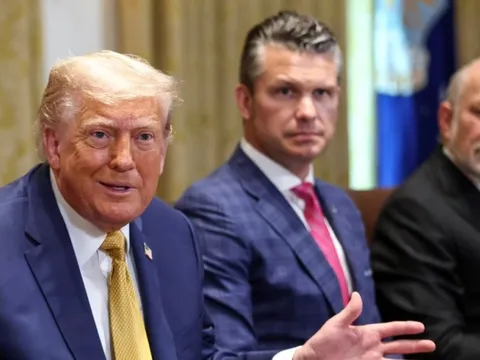 Tổng thống Donald Trump dự cuộc họp hiếm hoi với toàn bộ chỉ huy quân đội Mỹ