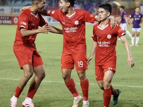 "Siêu phẩm" của chân sút xứ Nghệ giúp Thể Công cầm hòa Ninh Bình