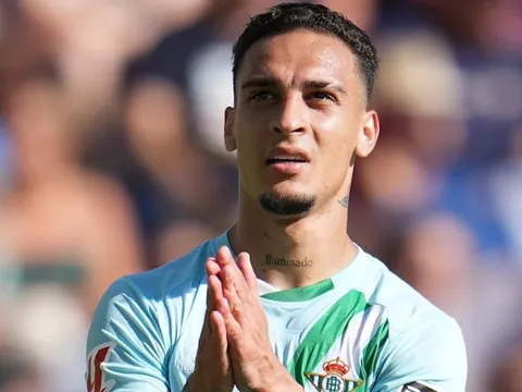 Lời thú nhận đau lòng của Antony về Man Utd