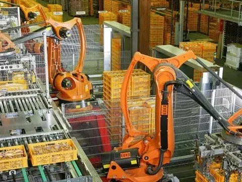 Trung Quốc vượt mặt thế giới với 'đế chế robot' khổng lồ trong nhà máy
