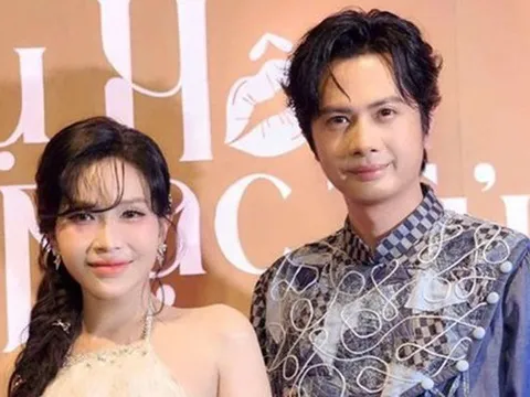 Khả Như bất ngờ bế em bé xuất hiện cùng Huỳnh Phương, dân mạng xôn xao